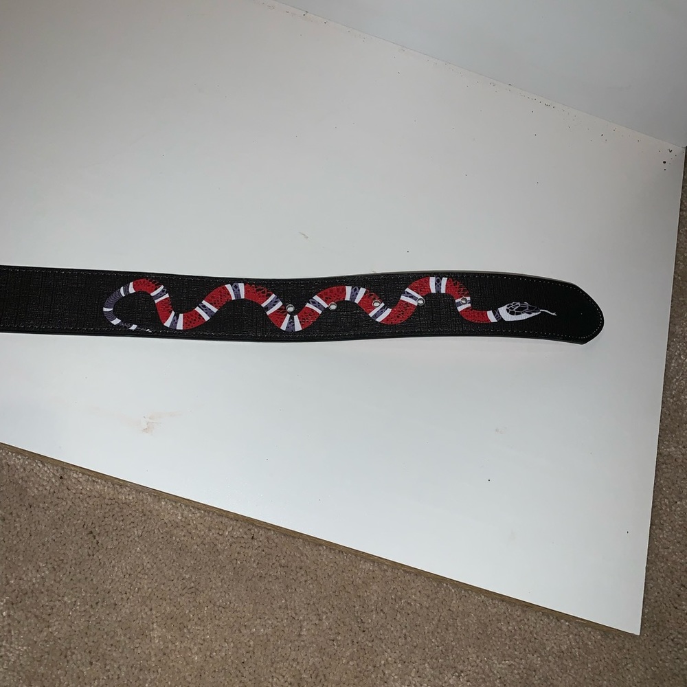 Gucci Snake Mens belt
